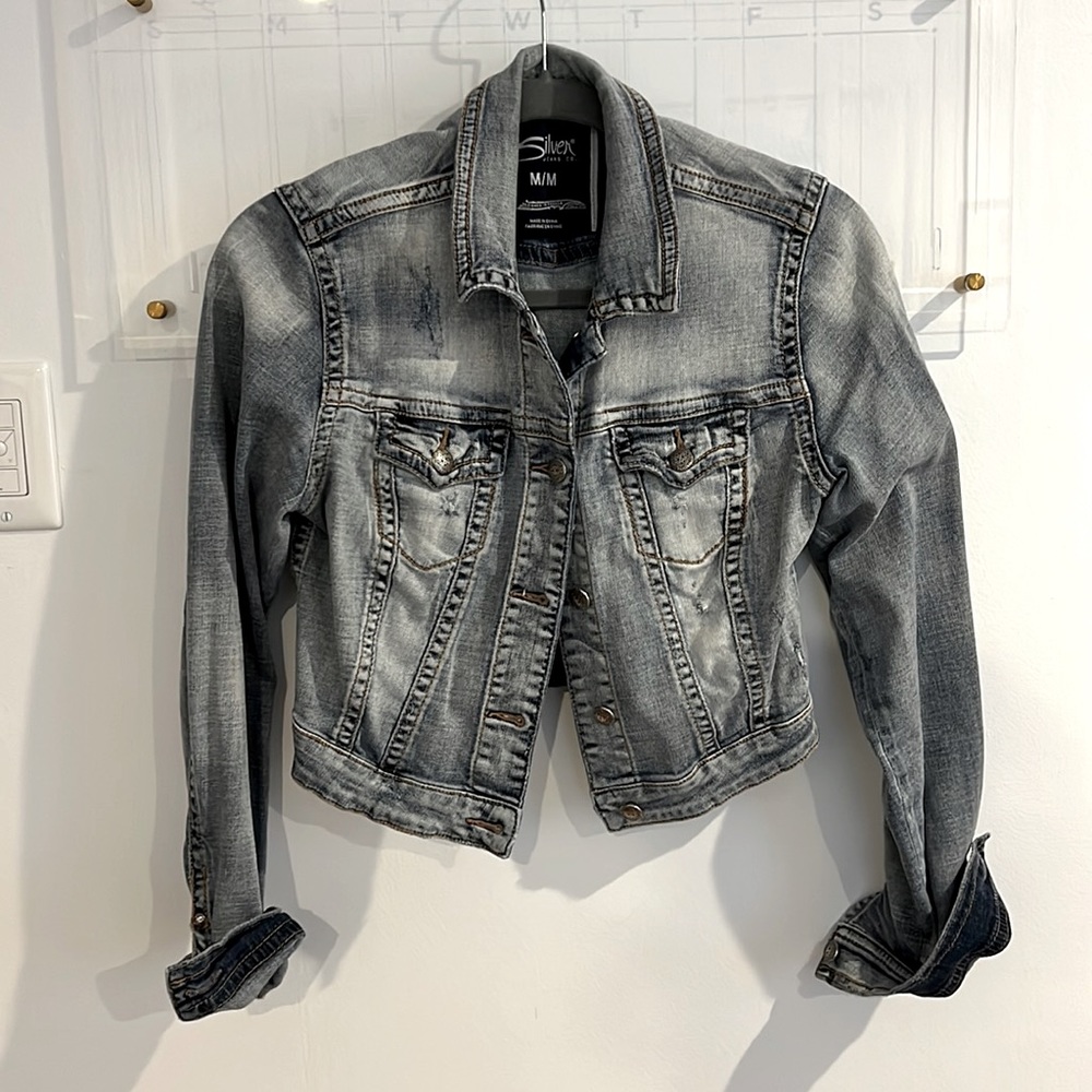 Cropped Jean Jacket. Silver Jeans, M